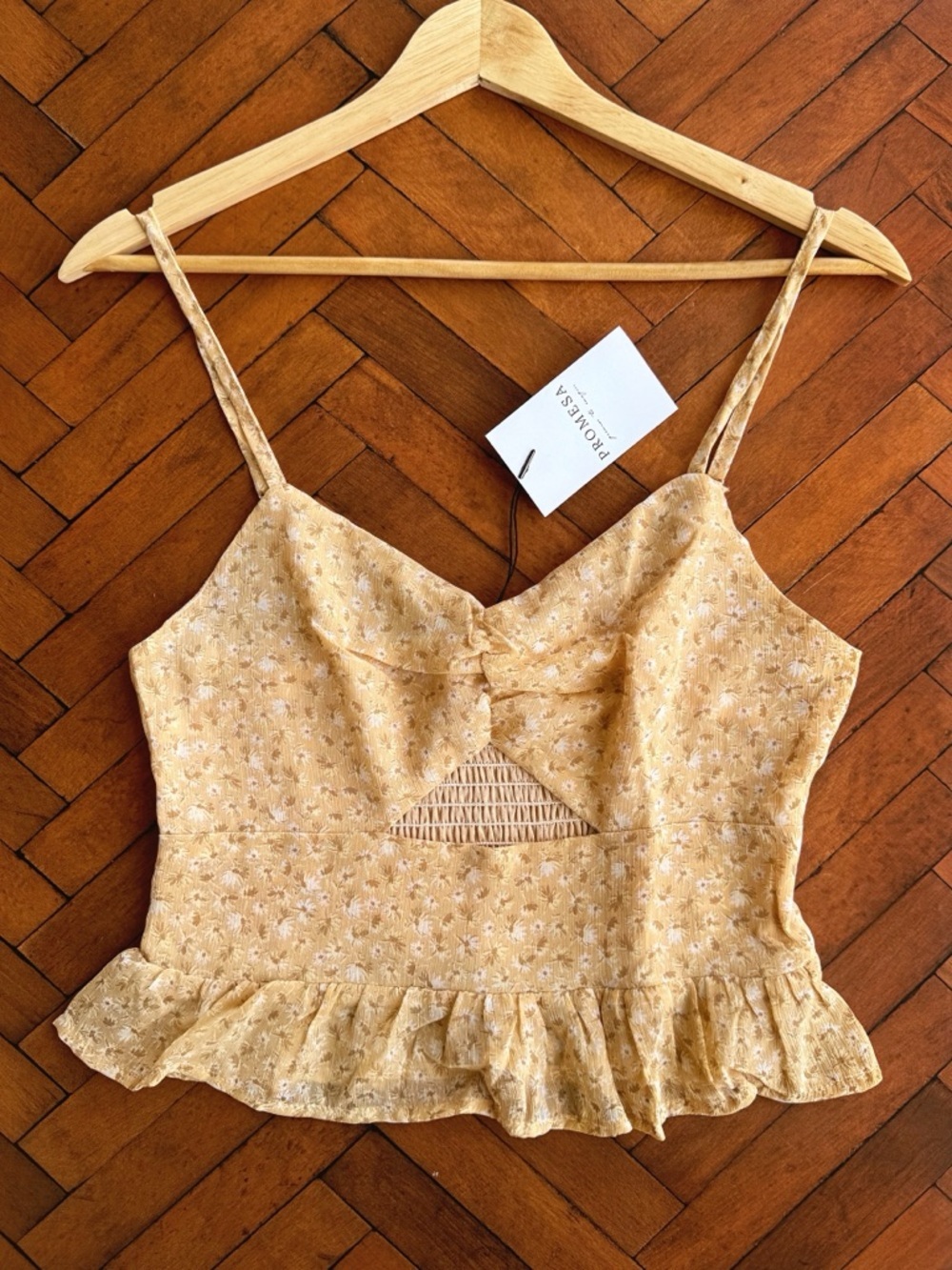 Sz S Promesa Beige & Yellow Spaghetti Strap Cutout Cropped Ruffle Tank Top NWT